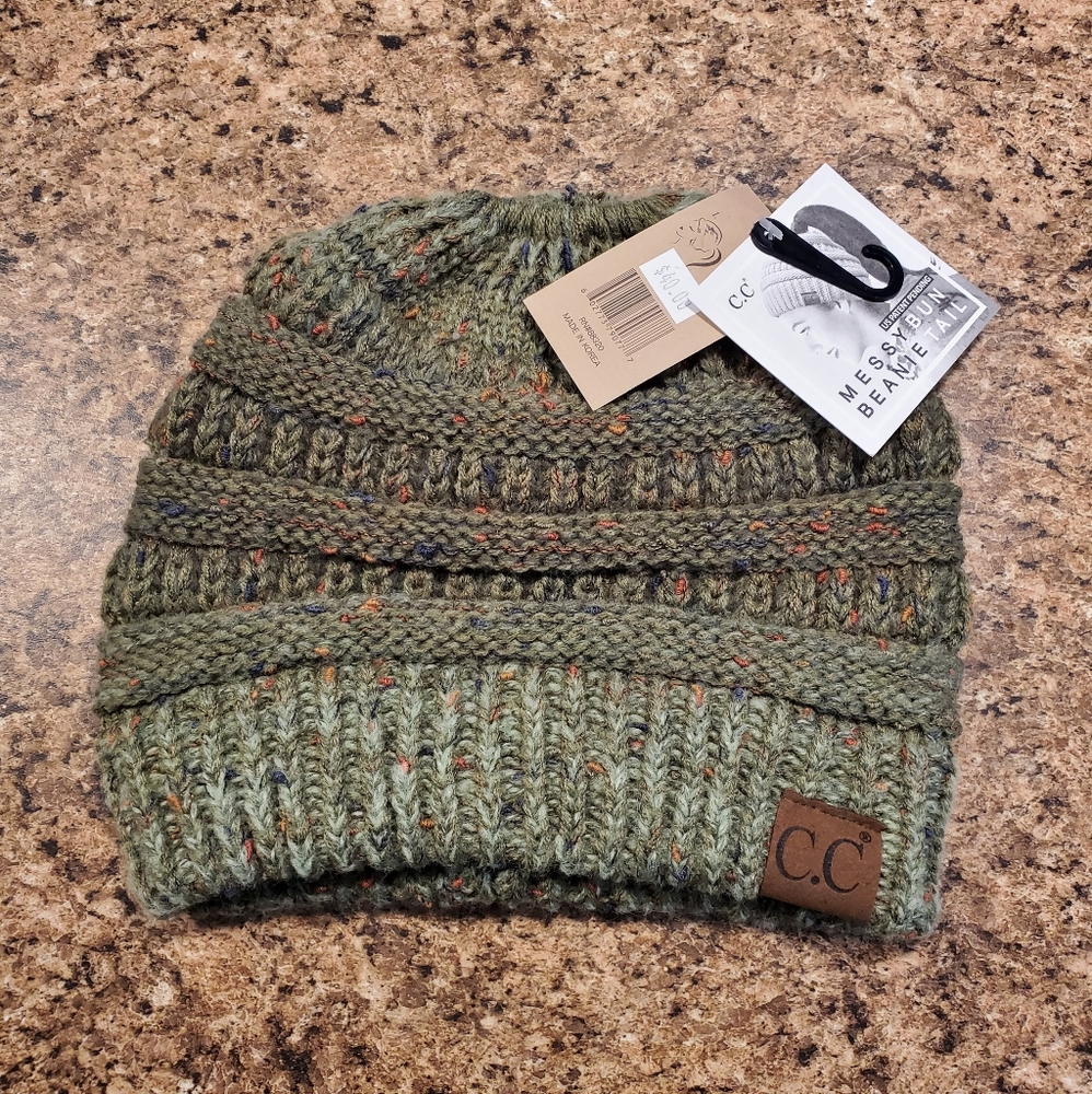 Green C.C. Beanie Tail